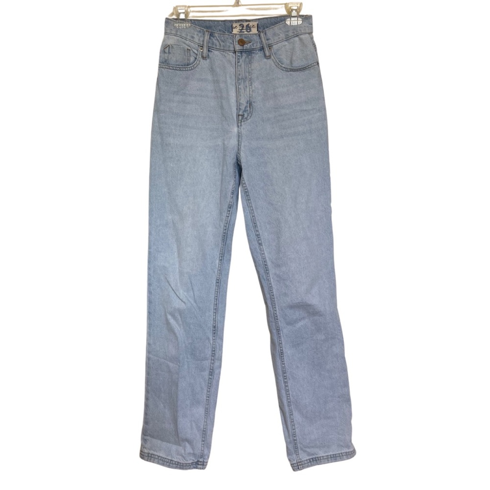 We The Free CRVY Straight Shooter Jeans